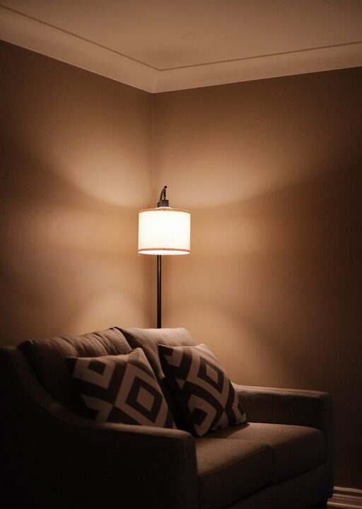 Tips for Creating a Cosy and Inviting Living Room Space at Home