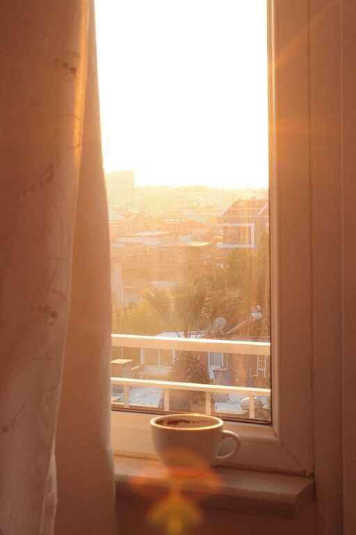 How to Create a Relaxing Morning Routine to Boost Your Day